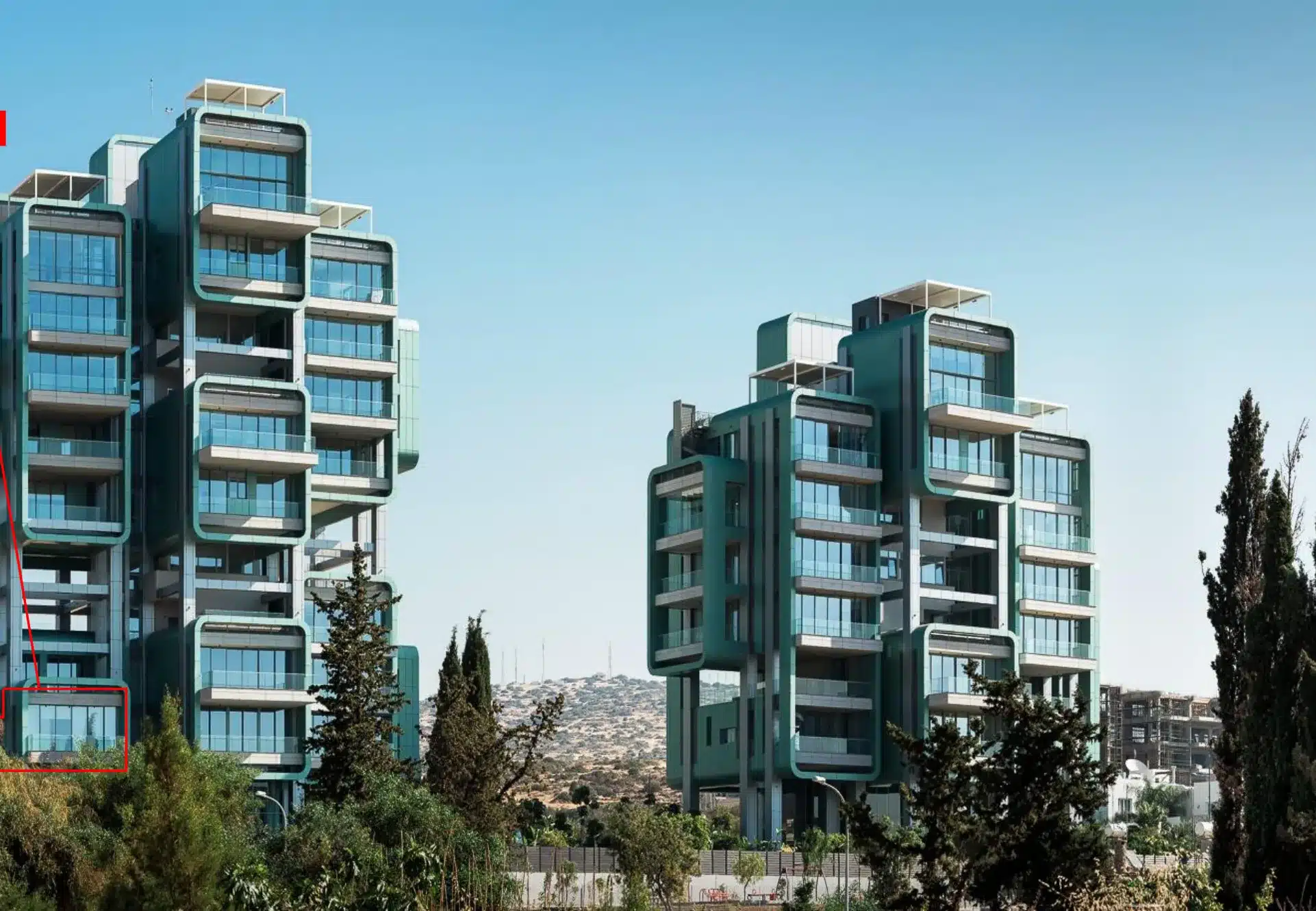 המגדלים באגיוס טיכונס