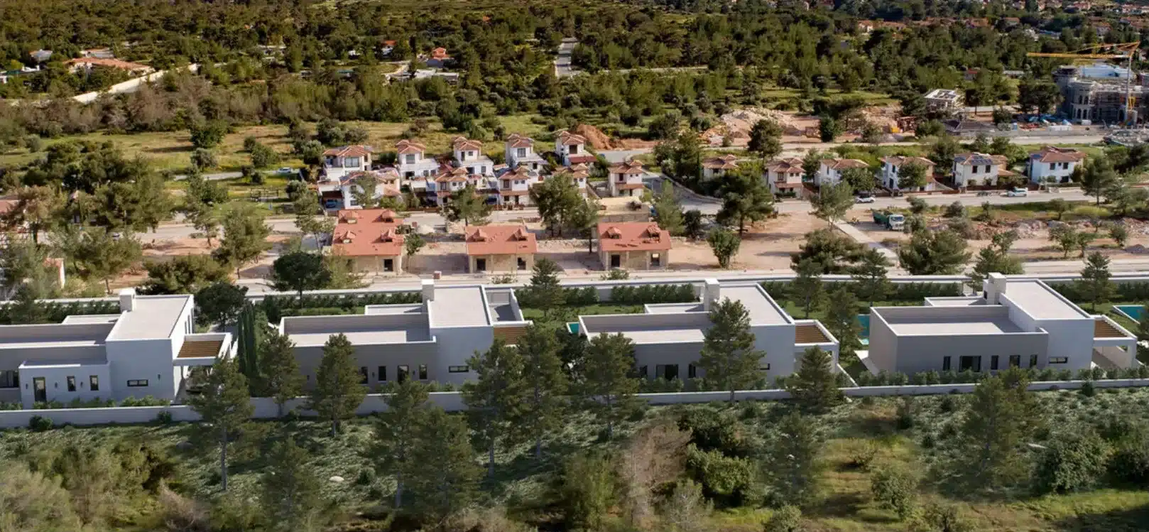 הבתים בין הגבעות